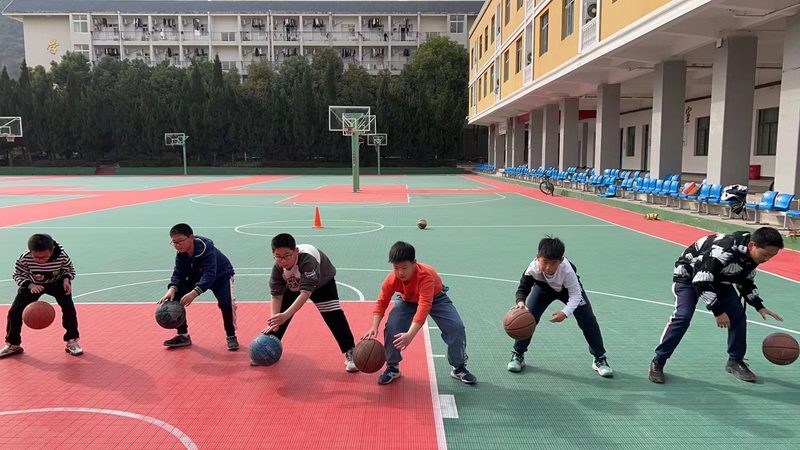 行业背景：编程人才需求激增，培训机构如雨后春笋